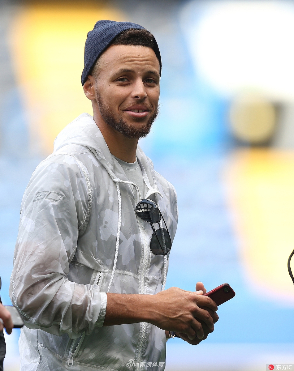 九游娱乐-库里赛事官方发布连败新规，切尔西争议不断！的简单介绍