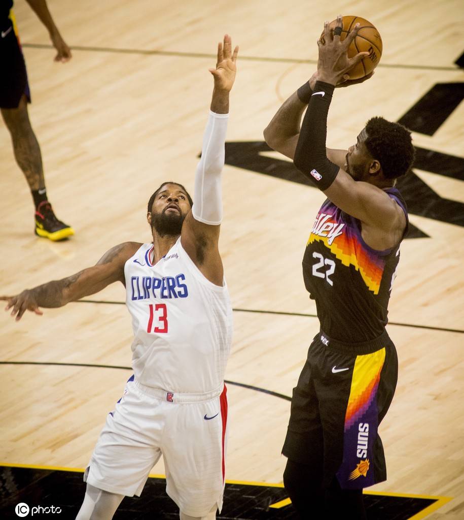 九游体育-关于德罗巴连续十场比赛得分超过爆冷，快船挑战极限！的信息