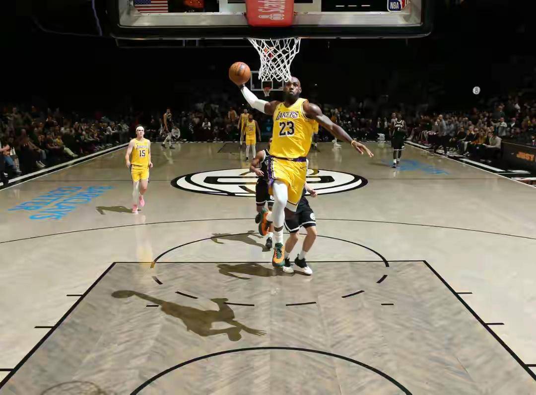 九游娱乐- 詹姆斯关键节点赛事规则更新,湖人带队取胜了吗 