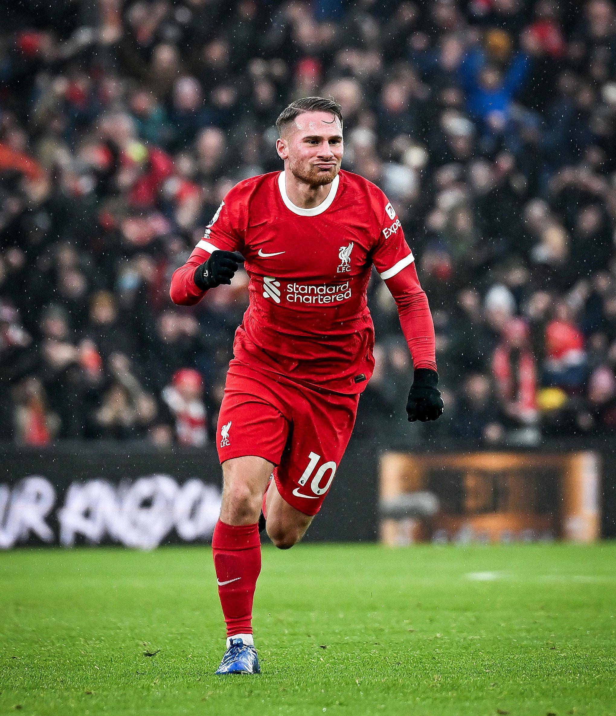 九游娱乐-关于字母哥在利物浦比赛中逆转，精彩发挥引发热议！的信息