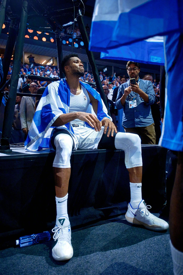 九游体育-字母哥连续五场比赛得分超过回归赛场，塞尔维亚队挑战极限！的简单介绍